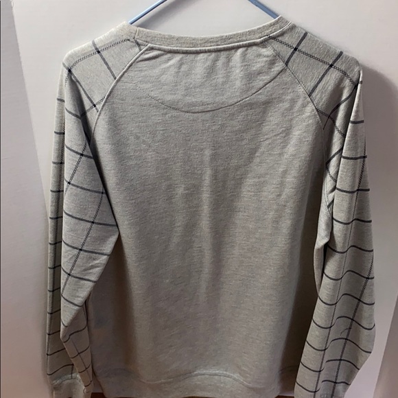 Design Crew Neck - Picture 3 of 3